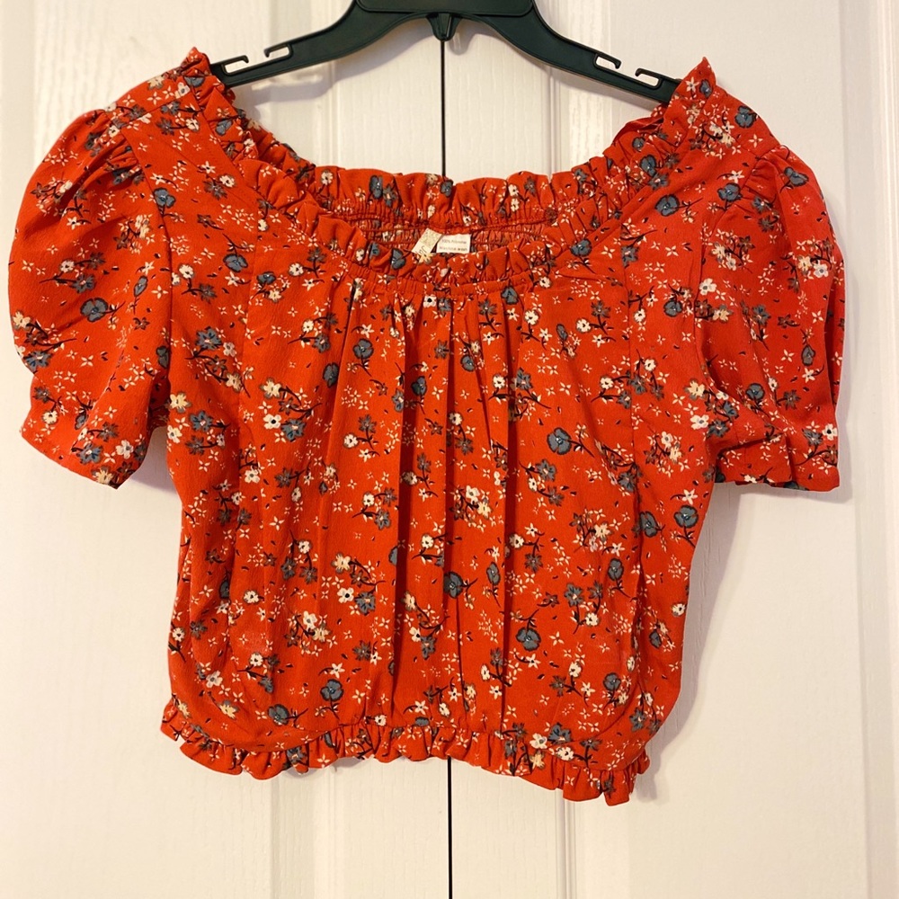 Crop Scrunch Floral Shirt